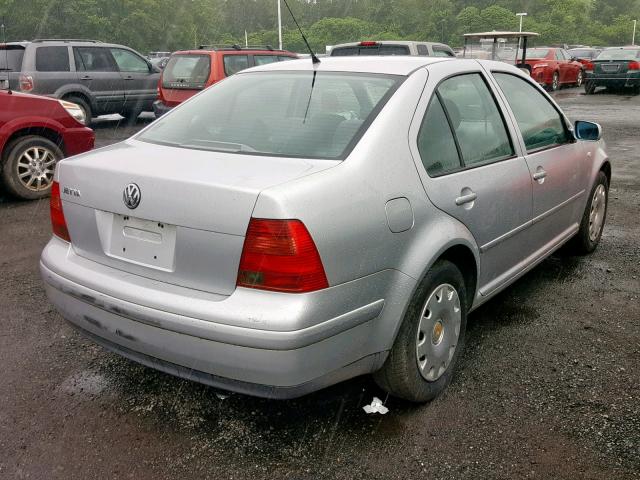 3VWSK69MX1M106690 - 2001 VOLKSWAGEN JETTA GLS SILVER photo 4