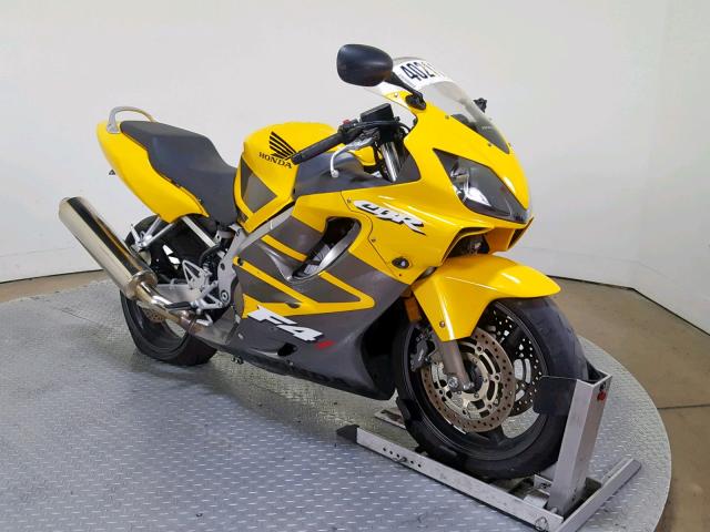 JH2PC35086M701474 - 2006 HONDA CBR600 F4 YELLOW photo 2