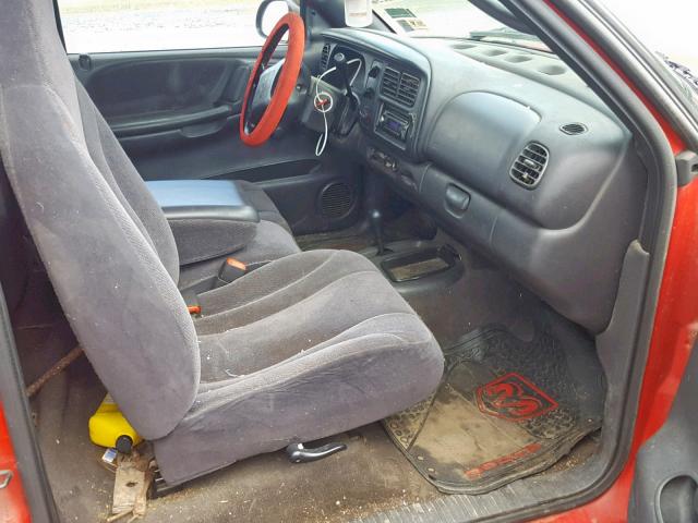 1B7GG26X5YS545797 - 2000 DODGE DAKOTA RED photo 5