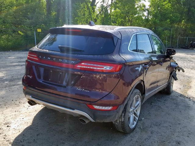 5LMCJ3D90HUL04379 - 2017 LINCOLN MKC RESERV MAROON photo 4