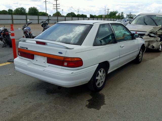 3FASP11J5TR144199 - 1996 FORD ESCORT LX WHITE photo 4