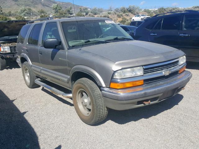 1GNDT13W7X2152295 - 1999 CHEVROLET BLAZER GOLD photo 1