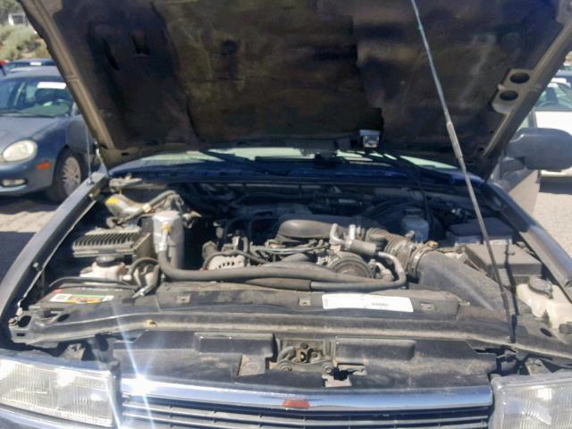 1GNDT13W7X2152295 - 1999 CHEVROLET BLAZER GOLD photo 7