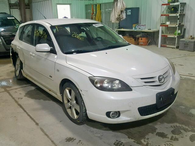 JM1BK143161450482 - 2006 MAZDA 3 HATCHBAC WHITE photo 1