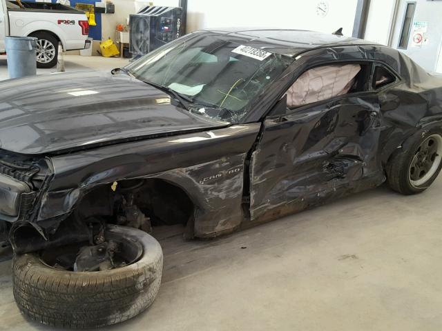 2G1FA1ED0B9118821 - 2011 CHEVROLET CAMARO LS GRAY photo 9