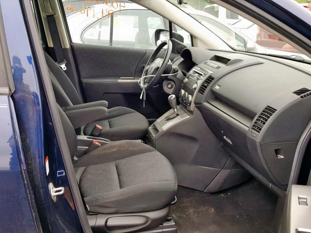 JM1CR29L180311475 - 2008 MAZDA 5 BLUE photo 5