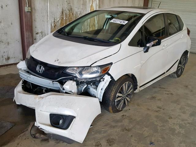 JHMGK5H79GX025616 - 2016 HONDA FIT EX WHITE photo 2