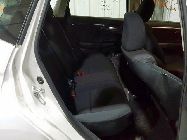 JHMGK5H78GS013700 - 2016 HONDA FIT EX WHITE photo 6