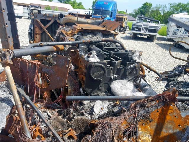 1XKDD49X2AJ261644 - 2010 KENWORTH CONSTRUCTI BURN photo 8