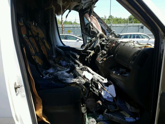 3C6TRVBG3EE123369 - 2014 RAM PROMASTER თეთრი ფოტო 5