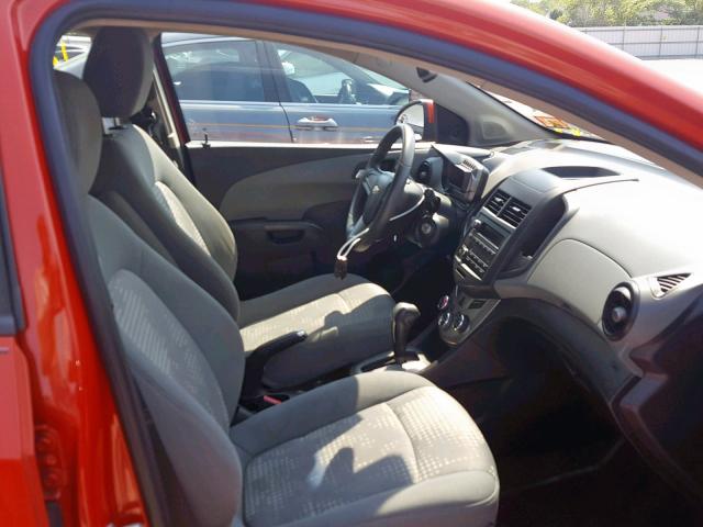 1G1JA6SG4D4150800 - 2013 CHEVROLET SONIC LS ORANGE photo 5