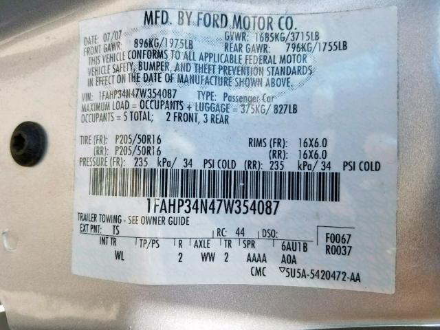 1FAHP34N47W354087 - 2007 FORD FOCUS ZX4 SILVER photo 10