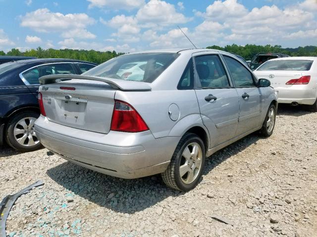 1FAHP34N47W354087 - 2007 FORD FOCUS ZX4 SILVER photo 4