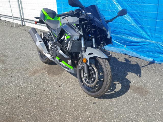 JKAEXKG18KDA27046 - 2019 KAWASAKI EX400 GREEN photo 1