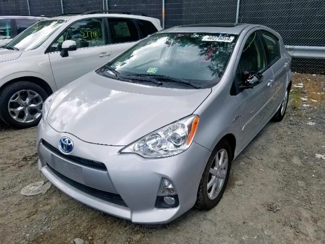 JTDKDTB32D1035144 - 2013 TOYOTA PRIUS C SILVER photo 2