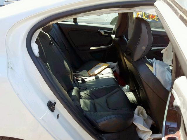 YV1622FS3C2129992 - 2012 VOLVO S60 T5 WHITE photo 6