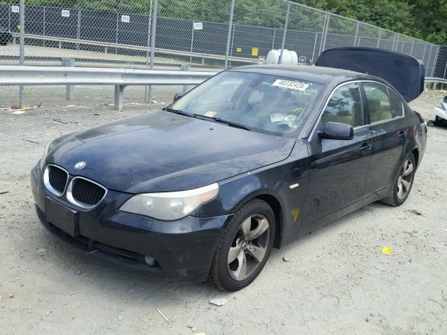 WBANA53555B864381 - 2005 BMW 525 I BLACK photo 2