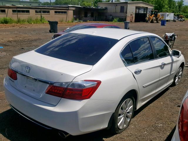 1HGCR2F88FA244222 - 2015 HONDA ACCORD EXL WHITE photo 4