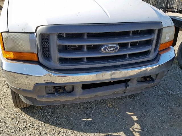 1FDAF56F91EB09133 - 2001 FORD F550 SUPER WHITE photo 9