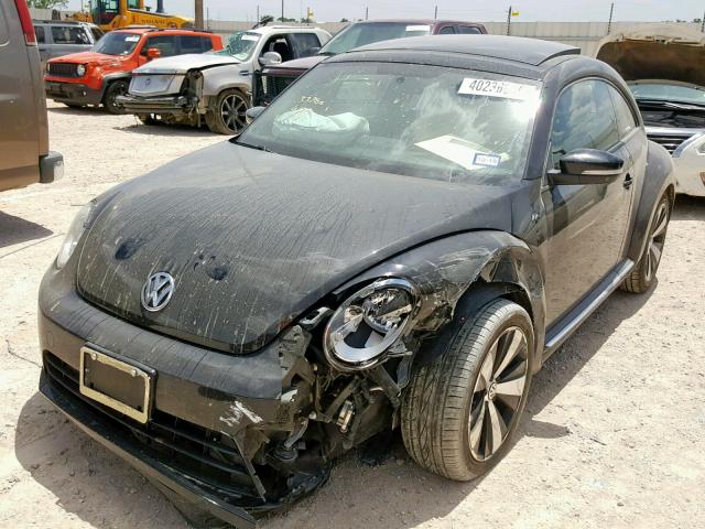 3VWVT7AT2EM625757 - 2014 VOLKSWAGEN BEETLE TUR BLACK photo 2