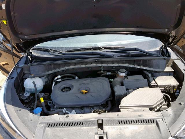 KM8J23A46HU578427 - 2017 HYUNDAI TUCSON SE BLACK photo 7