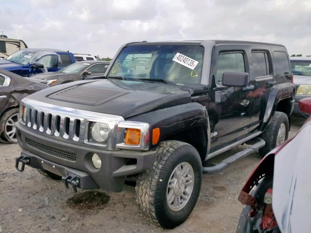 5GTDN136868318007 - 2006 HUMMER H3 BLACK photo 2