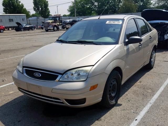 1FAFP34N77W233058 - 2007 FORD FOCUS ZX4 TAN photo 2