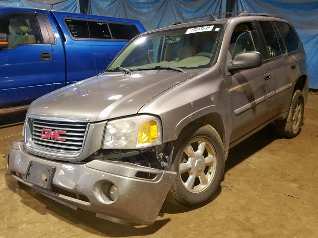 1GKDT13S182143295 - 2008 GMC ENVOY SILVER photo 2