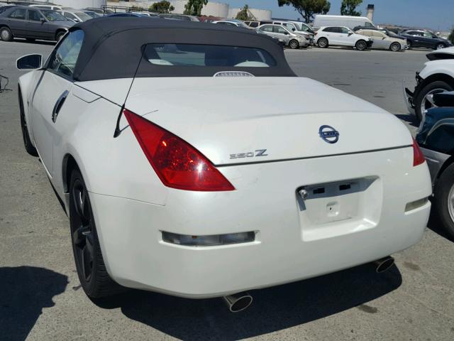 JN1BZ36A47M653226 - 2007 NISSAN 350Z ROADS WHITE photo 3