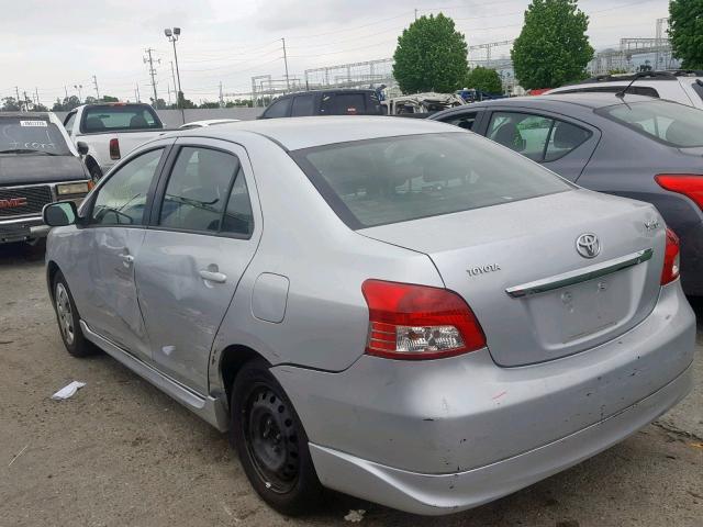 JTDBT923071164056 - 2007 TOYOTA YARIS SILVER photo 3