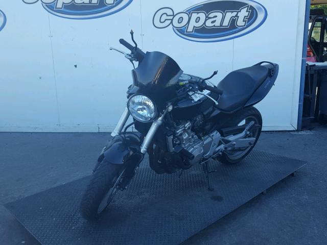 ZDCPC36056F100365 - 2006 HONDA CB600 F BLACK photo 2