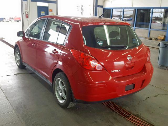 3N1BC1CPXAL389297 - 2010 NISSAN VERSA S RED photo 3