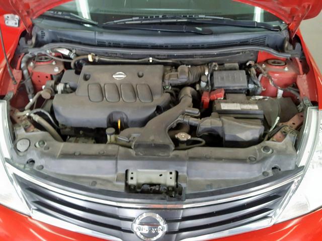 3N1BC1CPXAL389297 - 2010 NISSAN VERSA S RED photo 7