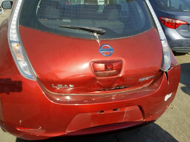 1N4AZ0CP0EC337864 - 2014 NISSAN LEAF S RED photo 9