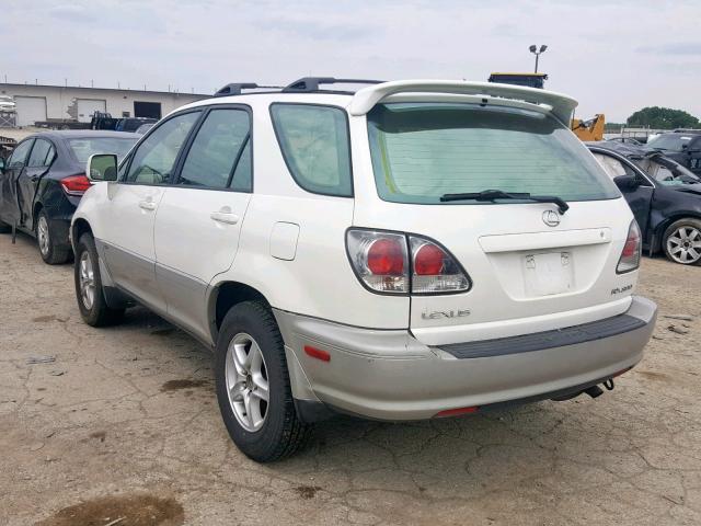 JTJGF10U310101103 - 2001 LEXUS RX 300 WHITE photo 3