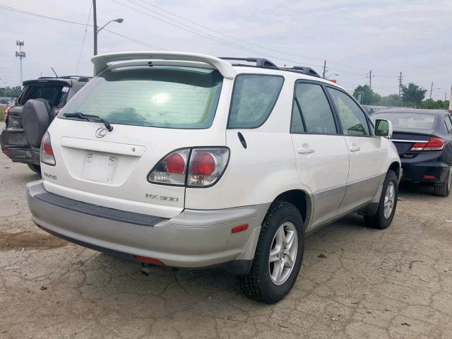 JTJGF10U310101103 - 2001 LEXUS RX 300 WHITE photo 4