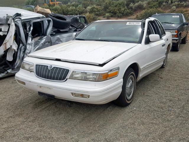 2MELM74W8VX611510 - 1997 MERCURY GRAND MARQ WHITE photo 2