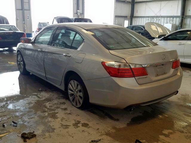 1HGCR3F87FA014516 - 2015 HONDA ACCORD EXL SILVER photo 3