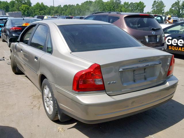 YV1TS59H941368099 - 2004 VOLVO S80 2.5T GOLD photo 3