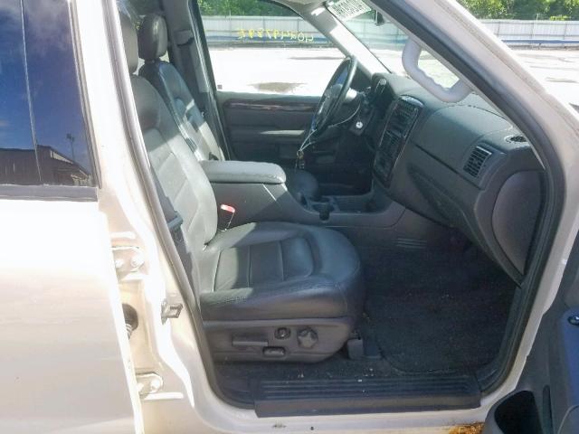 1FMZU75K75ZA01823 - 2005 FORD EXPLORER L WHITE photo 5