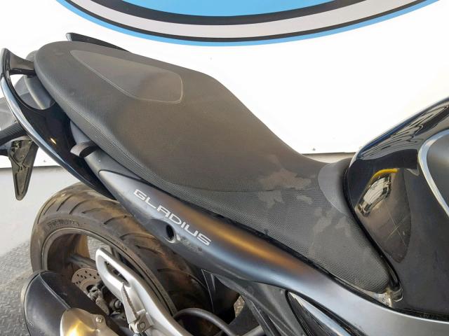 JS1VP55A9D2100103 - 2013 SUZUKI SV650 BLACK photo 6