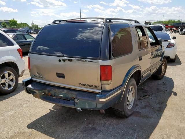 1GNDT13W0W2267321 - 1998 CHEVROLET BLAZER TAN photo 4