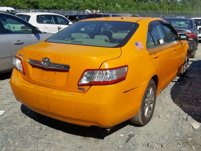 4T1BB3EKXBU135203 - 2011 TOYOTA CAMRY HYBR ORANGE photo 4