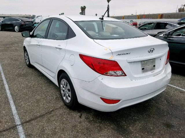 KMHCT4AE7GU127798 - 2016 HYUNDAI ACCENT SE WHITE photo 3