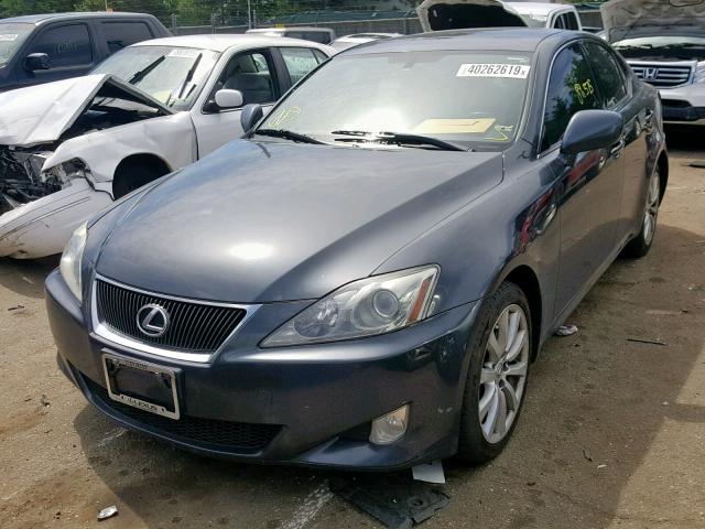 JTHCK262072013629 - 2007 LEXUS IS 250 GRAY photo 2