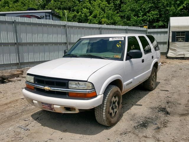 1GNDT13X35K119137 - 2005 CHEVROLET BLAZER WHITE photo 2