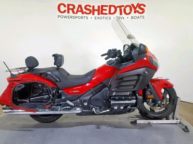 JH2SC6812DK000518 - 2013 HONDA GL1800 B RED photo 1