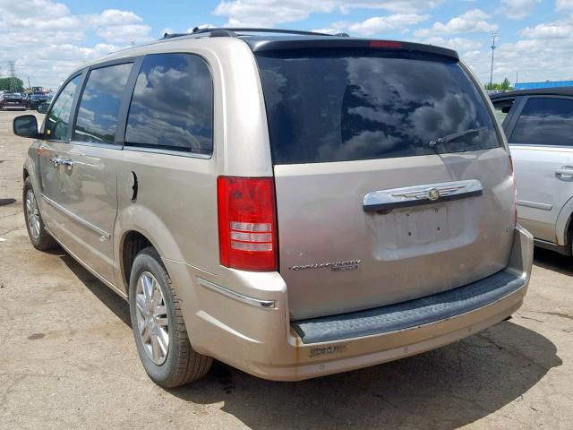 2A8HR64X48R688890 - 2008 CHRYSLER TOWN & COU GOLD photo 3