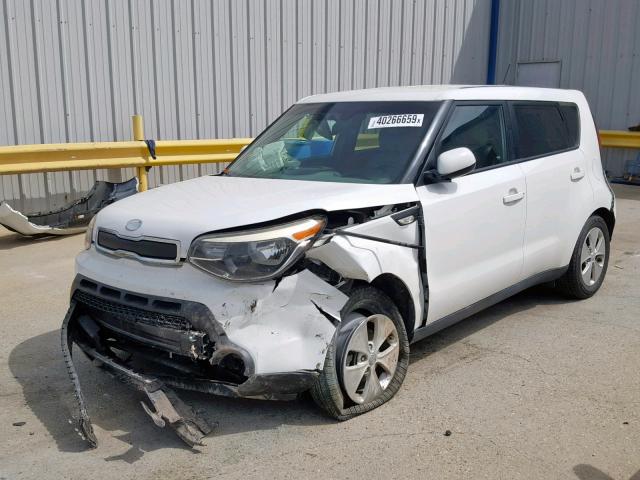 KNDJN2A26E7025484 - 2014 KIA SOUL WHITE photo 2