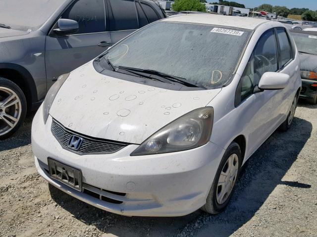 JHMGE8H34CC032142 - 2012 HONDA FIT WHITE photo 2